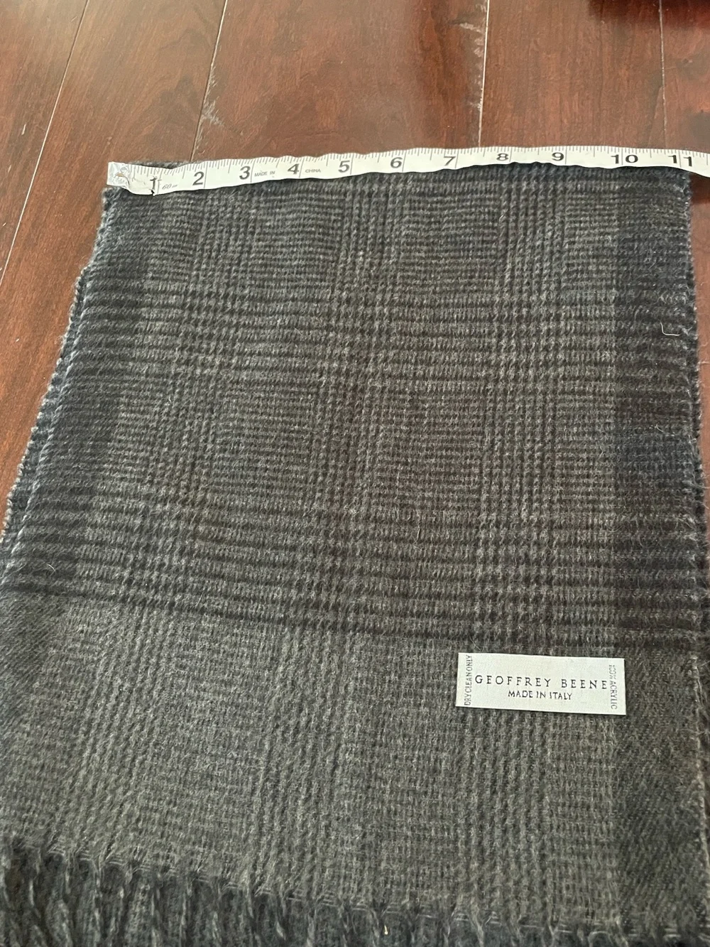 Geoffrey Beene Charcoal Checkered Men's Scarf